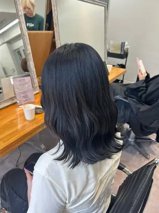 ミディアム 池袋🫧mio🫧 透明感ワンカラー🫧のヘアスタイル