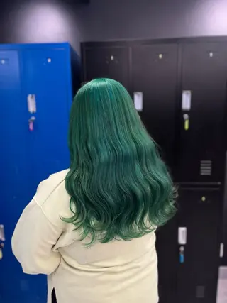 ロング カラー white.梅田所属・White梅田  ／ COCOのヘアスタイル