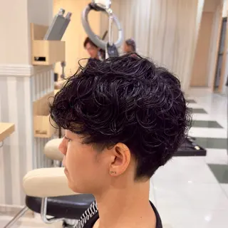 ショート パーマ 【メンズパーマ】 🍁又吉🍁のヘアスタイル