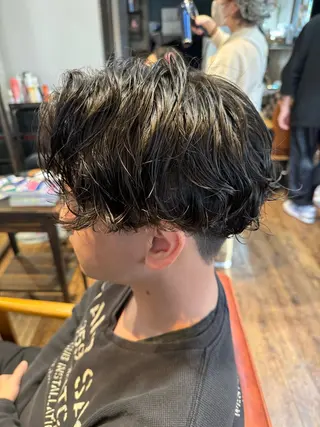 ショート パーマ ヘアアレンジ メンズ HAIR STUDIO buzz所属・金子 富士のヘアスタイル