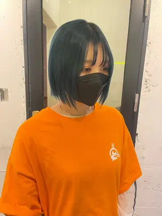 ショート カラー hisano / ハイトーン・透明感のヘアスタイル