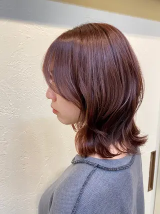 ミディアム カラー ユウリ YURIのヘアスタイル