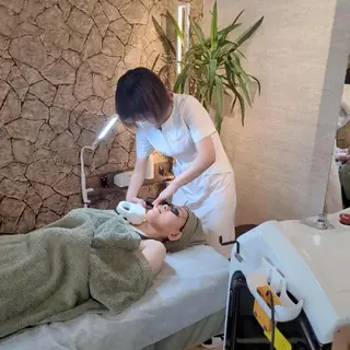 プライベートサロン宿り木所属・江坂@宿り木 脱毛& 耳ツボジュエリーのその他イメージ