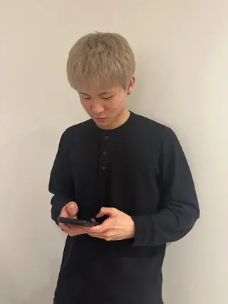 カラー メンズ 松本 雪愛のヘアスタイル