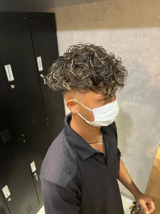 ショート パーマ パーマ特化美容師 佐藤壮流のヘアスタイル