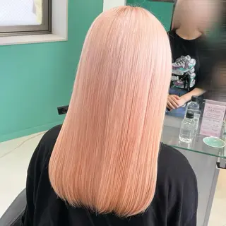 セミロング カラー 艶/透明感 🫧カラーのヘアスタイル