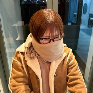 セミロング カラー beni yumikoのヘアスタイル