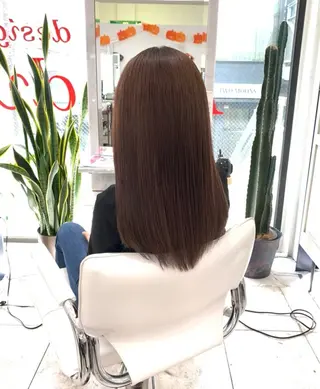 ミディアム 小澤 奈津美のヘアスタイル