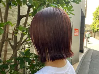 ショート カラー 袴田 菜緒のヘアスタイル