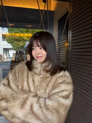 ミディアム カラー . misakiのヘアスタイル