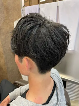 ショート メンズ メンズパーマ特化 カバヤマ　リョウのヘアスタイル