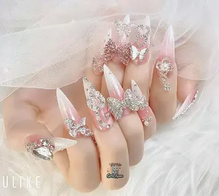 ネイル GOTE KAWA Nail Salon(ゴテかわ)所属・Gote Kawa nail salonのネイルデザイン