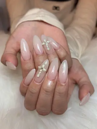 ネイル EASEN　伊藤 深秋のネイルデザイン