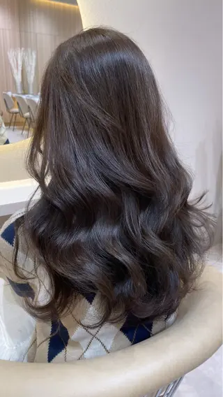 ロング カラー 竹田 真梨子のヘアスタイル