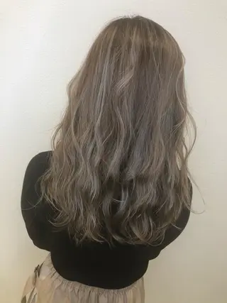 セミロング 岸 保奈美のヘアスタイル