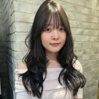 ロング カラー Tiffa二子玉川所属・レイヤーカット 🌻AOI🌻のヘアスタイル
