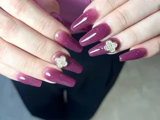 ネイル Salute本店 🦋仲原里佳のネイルデザイン