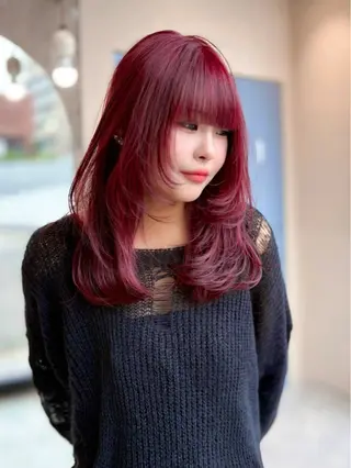 ロング 寺澤 花梨のヘアスタイル