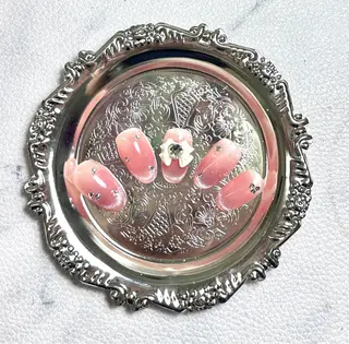 ネイル Pretty Nail Salon     　(ジェル&ケア)所属・Pretty Nail Salonのネイルデザイン