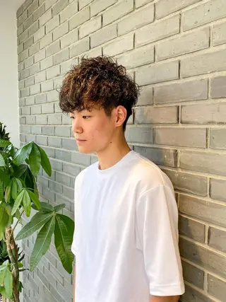 ミディアム パーマ メンズ FRISEUR smile&gentleman所属・【川西能勢口駅1分】 木村　翔乃佑のヘアスタイル