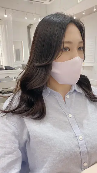 ロング ハイトーンカラー 🩷NANAのヘアスタイル