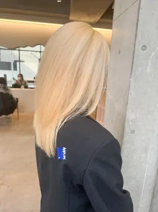 ミディアム カラー ヘアアレンジ ミニボブ/ブリーチ 🌈MISATOのヘアスタイル