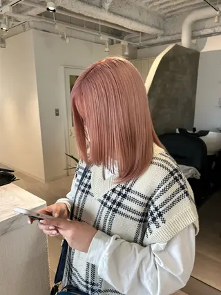 ミディアム ior北千住【イオール】所属・YU(ハイトーン/ ブリーチカラー)のヘアスタイル