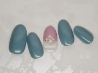 ネイル リラクゼーション＆ネイル仙殊~センジュ~所属・senju 　のネイルデザイン