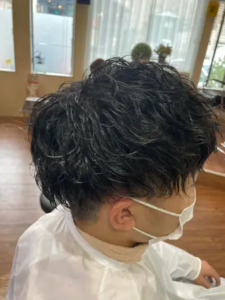 パーマ メンズ パーマが得意な【最高 悠斗】のヘアスタイル