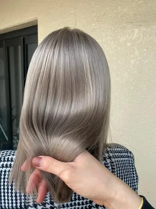 ロング カラー パーマ ヘアアレンジ メンズ キッズ ネイル マツエク・マツパ レイヤー/顔周り 韓国ヘア森田和貴のヘアスタイル