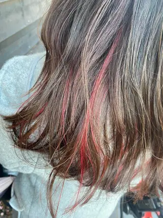 ロング カラー WADA SAKIのヘアスタイル