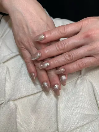 ネイル nail.salon .Reversalのネイルデザイン