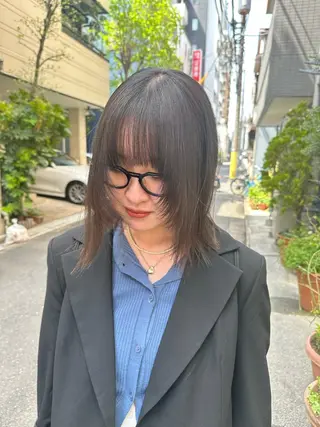 セミロング issa academyのヘアスタイル