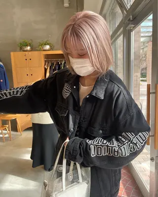 カラー wewe: momoeのヘアスタイル