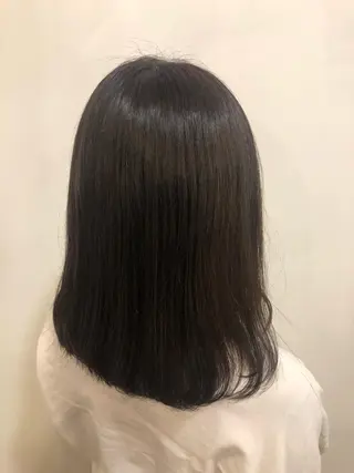ミディアム カラー ヘアアレンジ 🕊鈴木李歩🤍 ボブ/似合わせカットのヘアスタイル