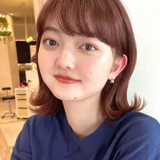 ミディアム カラー OAK 学芸大学所属・秋葉萌　透明感カラー /レイヤー/ボブ♡のヘアスタイル