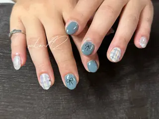 ネイル salonAZ トップネイリストのネイルデザイン