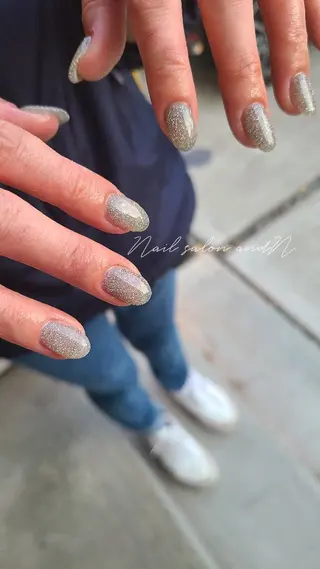 ネイル and Nのネイルデザイン