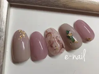 ネイル e-nail所属・e-Reju イリュージュのネイルデザイン