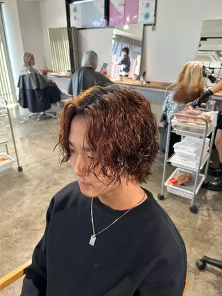 ショート パーマ メンズ become men's hair 名駅店所属・名駅/フェザーパーマ 韓国ヘア/森岡のヘアスタイル