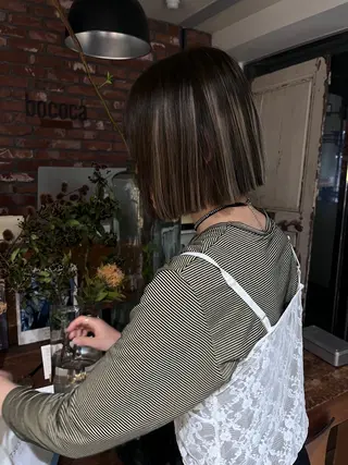 ショート Vicky オリーブ メンズカジュアルのヘアスタイル