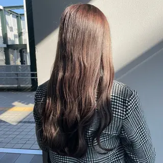 ロング 𝐈𝐑𝐈𝐀𐙚 /透明感カラー🫧のヘアスタイル