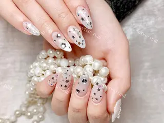 ネイル Kurieitibu 🍬Byu~tīのネイルデザイン