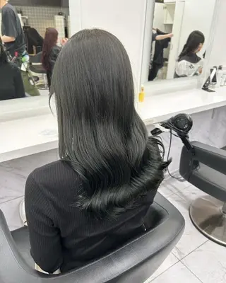 カラー ［THEATER 仙台店🌼］公式のヘアスタイル