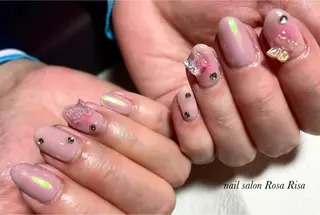 ミディアム ネイル ネイルスタジオ シェイクユアハンズのネイルデザイン