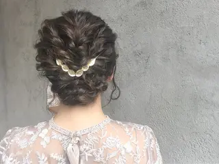 ミディアム カラー ヘアアレンジ EMANON天神所属・Hitomi Ezakiのヘアスタイル