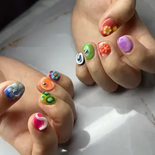 ネイル Dia Nail AKIのネイルデザイン