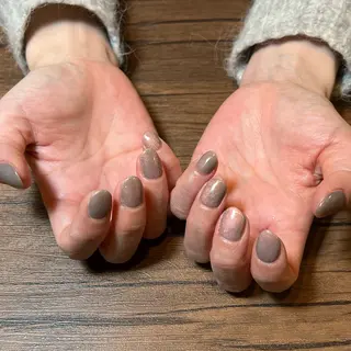ネイル HENRIETTA NAILSALONのネイルデザイン
