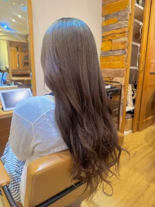ロング カラー 新宿三丁目💜 空陽💙のヘアスタイル