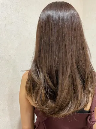 セミロング 透明感カラー💎 AYAのヘアスタイル